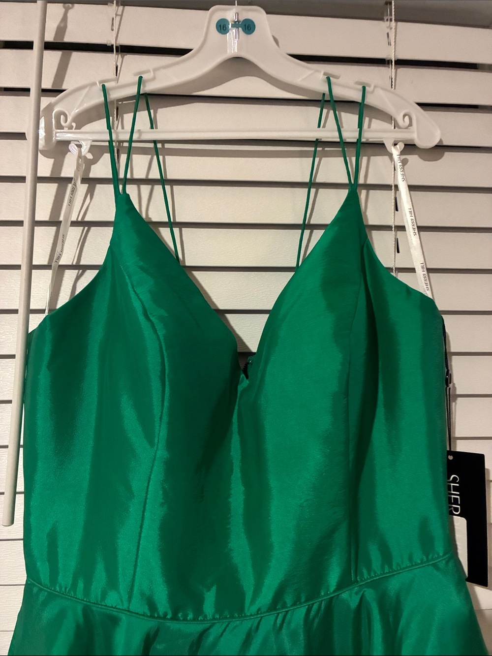 Sherri Hill Emerald Green Satin V-Neck Spaghetti Strap Mini Dress - Picture 3 of 10
